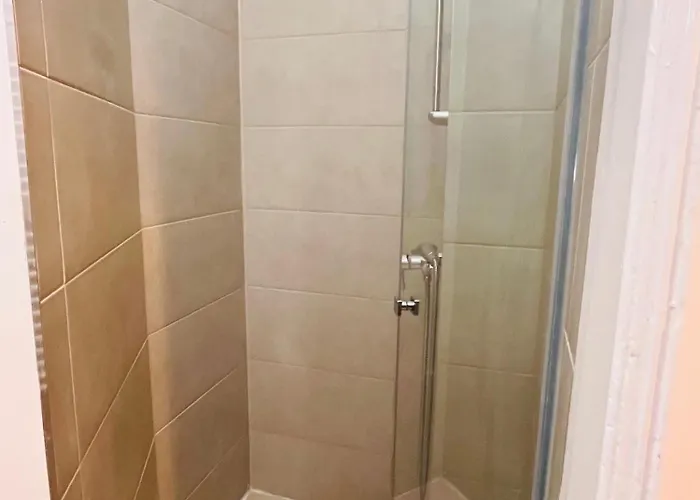 Modern 3br In Centre, 3 Min From Oktogon *